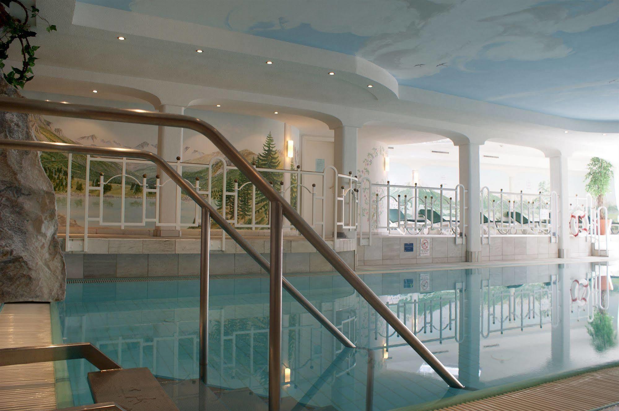 Sporthotel Xander Лойташ Екстериор снимка